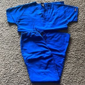 Cherokee blue scrub set